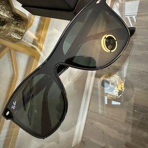 New Ray Ban MODEL CODE RB4440N 601/71 0-14